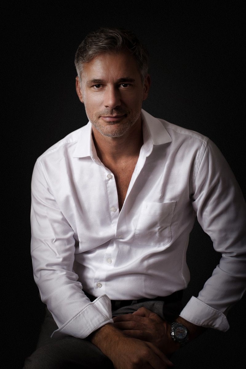 Charles Olivieri-Munroe - náhled